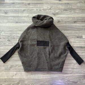 Melow By Melissa Bolduc Petrouchka Poncho Womens S/M Virgin Wool Pull Designer